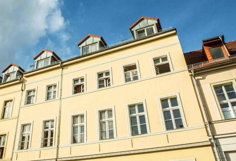هتل Apartmentpension Am Stadtschloss
