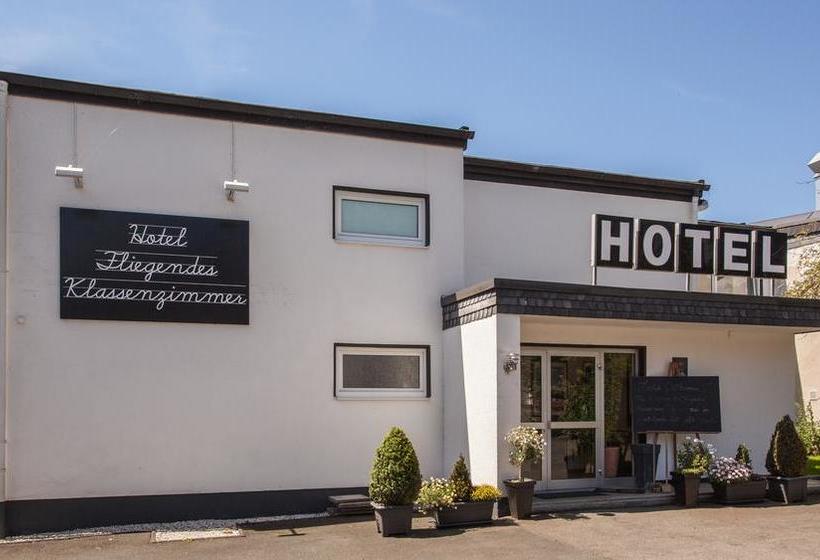 호텔 Gästehaus Fliegendes Klassenzimmer