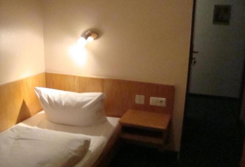 בית מלון כפרי Gartenhof