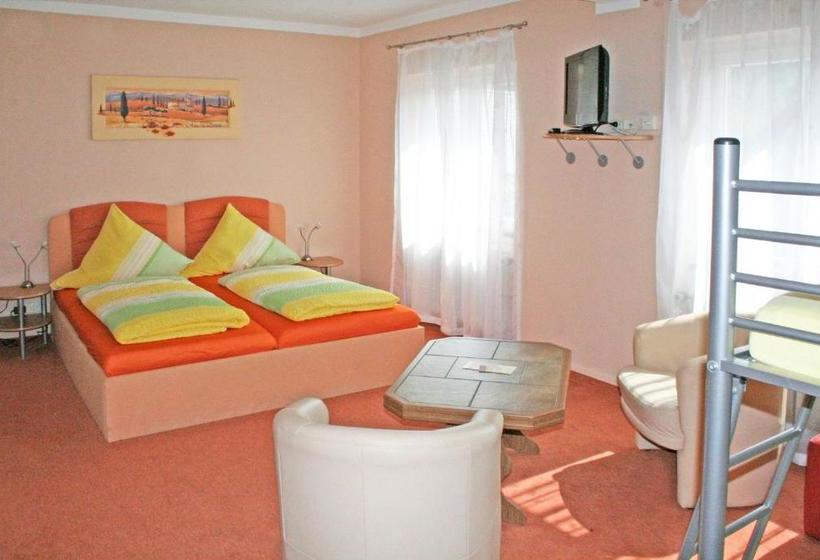 ホテル Gasthaus Linde