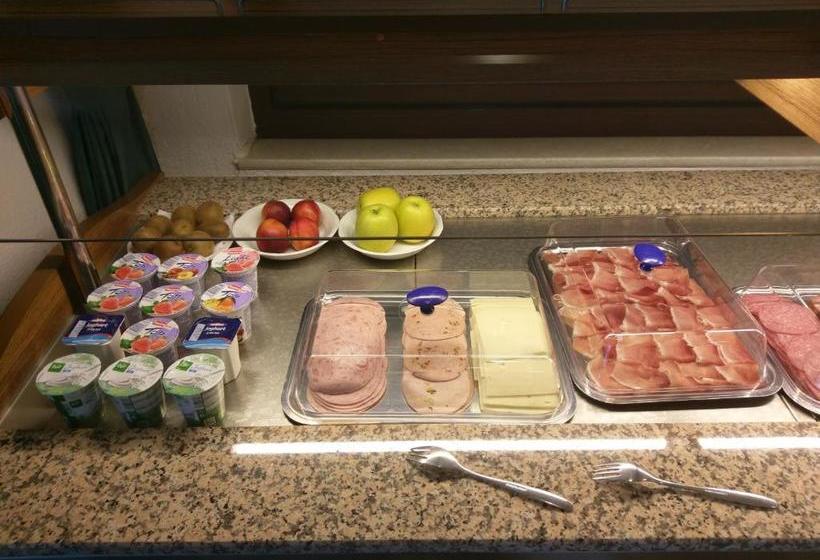 Отель Gasthaus Pension Rezatgrund