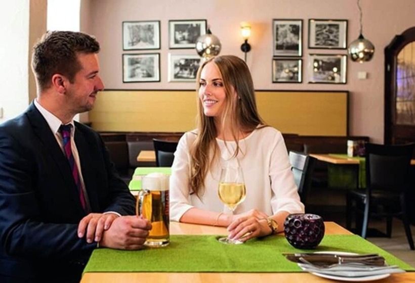 Отель Gasthaus Zur Sonne