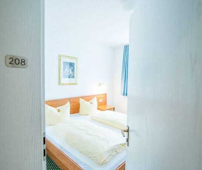 Отель Gasthof Bären Ochsenfurt