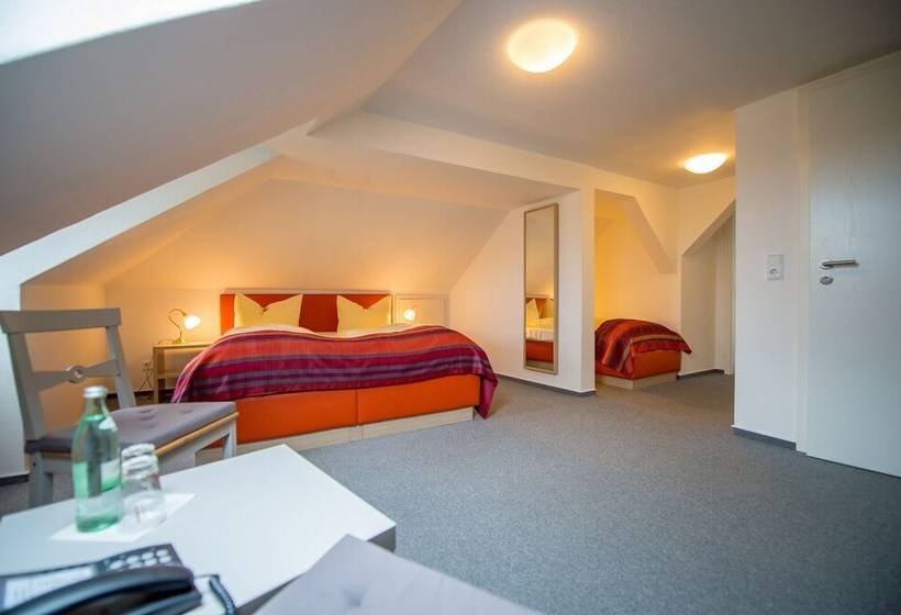 Отель Gasthof Bären Ochsenfurt