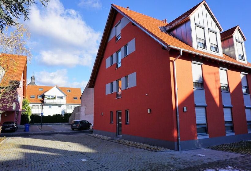 فندق Gasthof “goldener Engel”