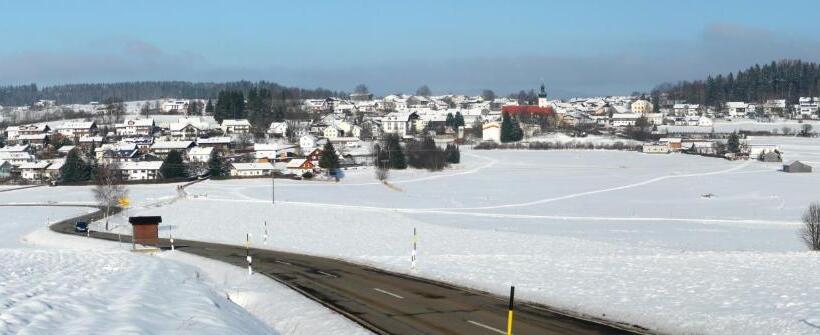 فندق Gasthof Zum Oberen Wirt