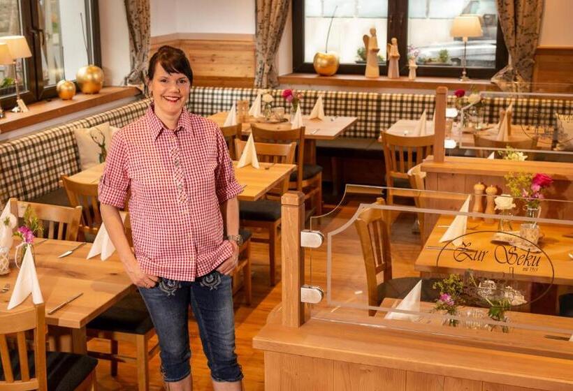 Отель Gasthof Zur Seku