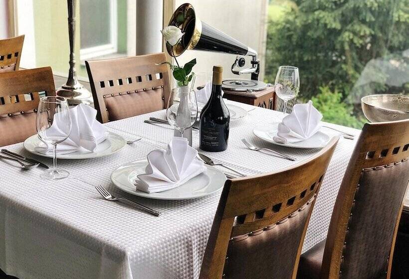 Отель Glashütten