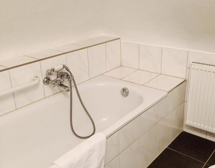 Отель Glashütten