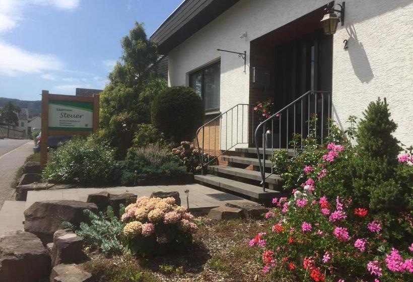 ホテル Gästehaus Steuer
