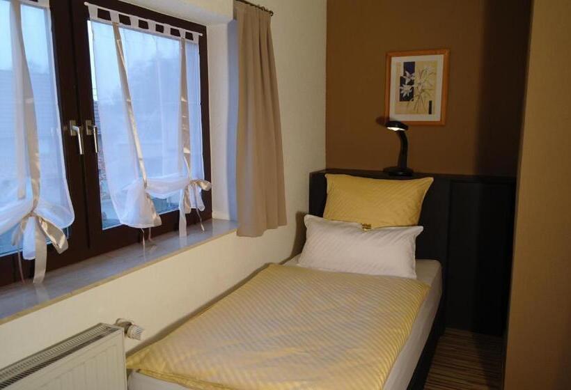 Heidehotel Jagdhof Dobra Gmbh