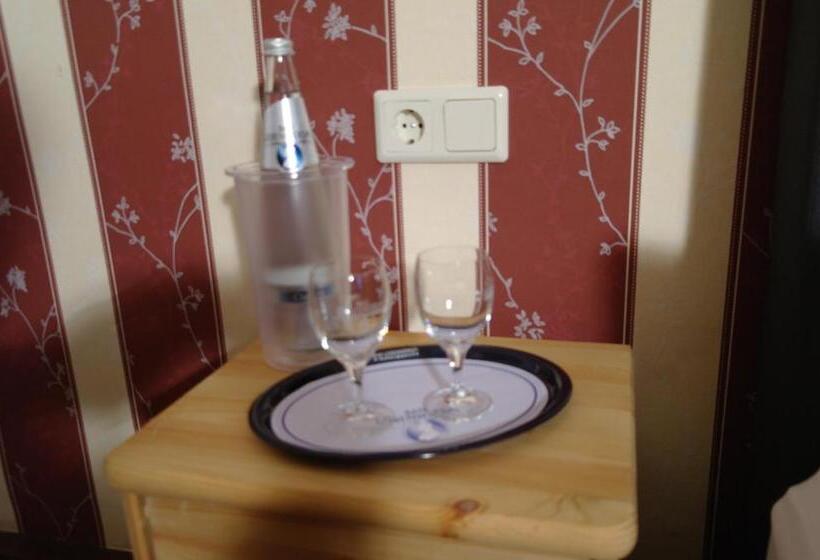 Heidehotel Jagdhof Dobra Gmbh