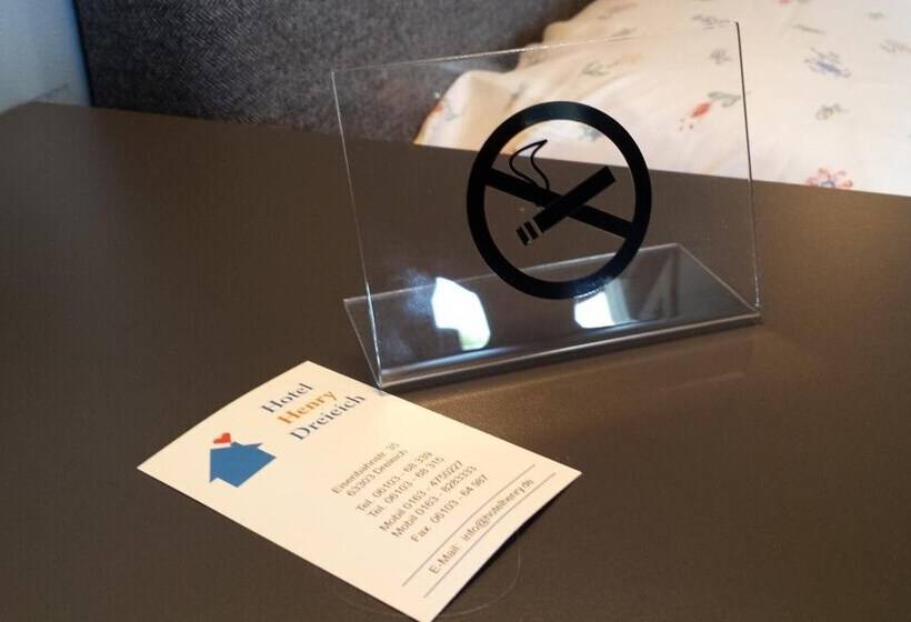 בית מלון כפרי Henry