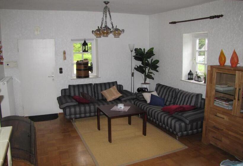 ホテル Hof Guttels Waldgasthof Ferienpension