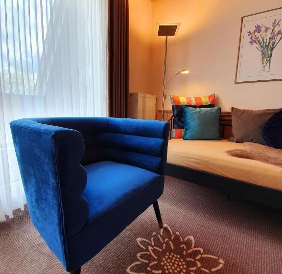 호텔 In Den Herrnwiesen