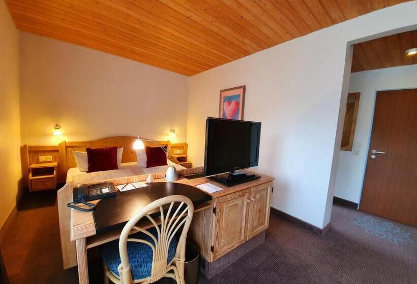 호텔 In Den Herrnwiesen