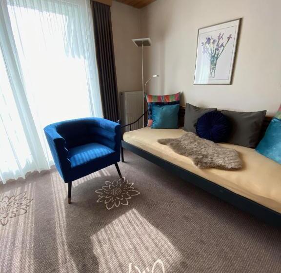 호텔 In Den Herrnwiesen