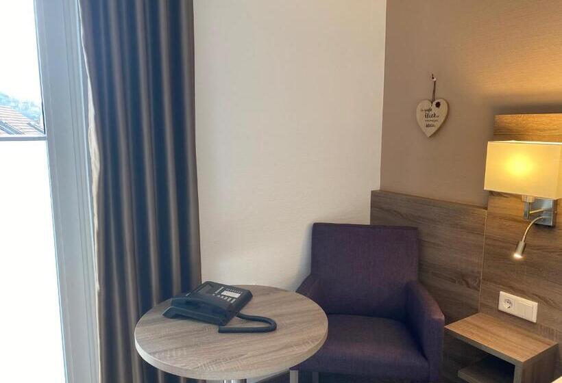 호텔 In Den Herrnwiesen