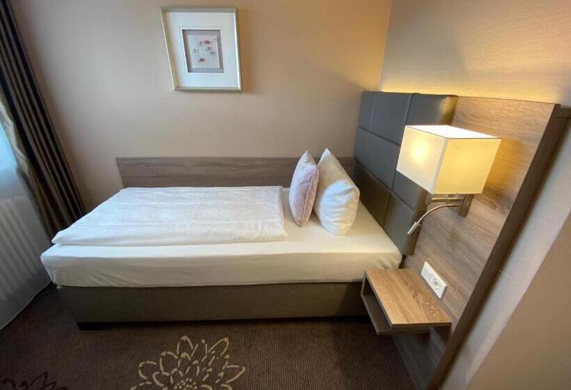 호텔 In Den Herrnwiesen