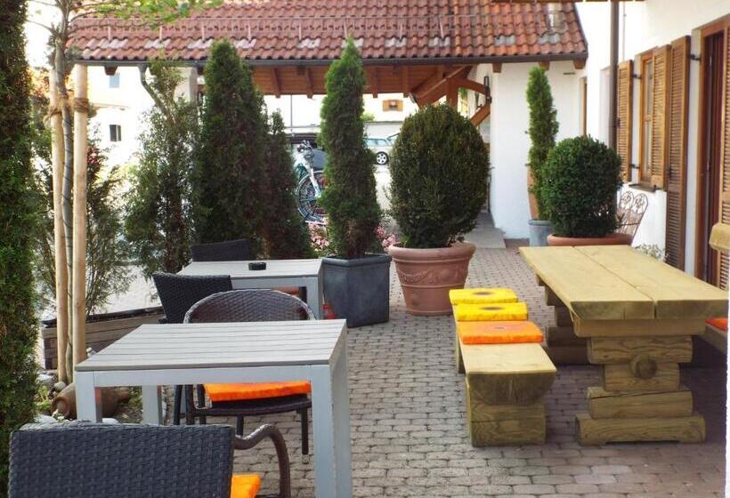 酒店 Isartaler Hof