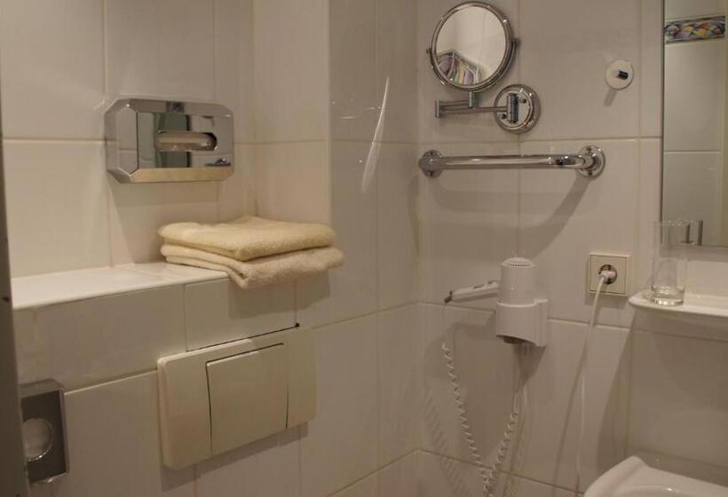 Отель Jägerhof