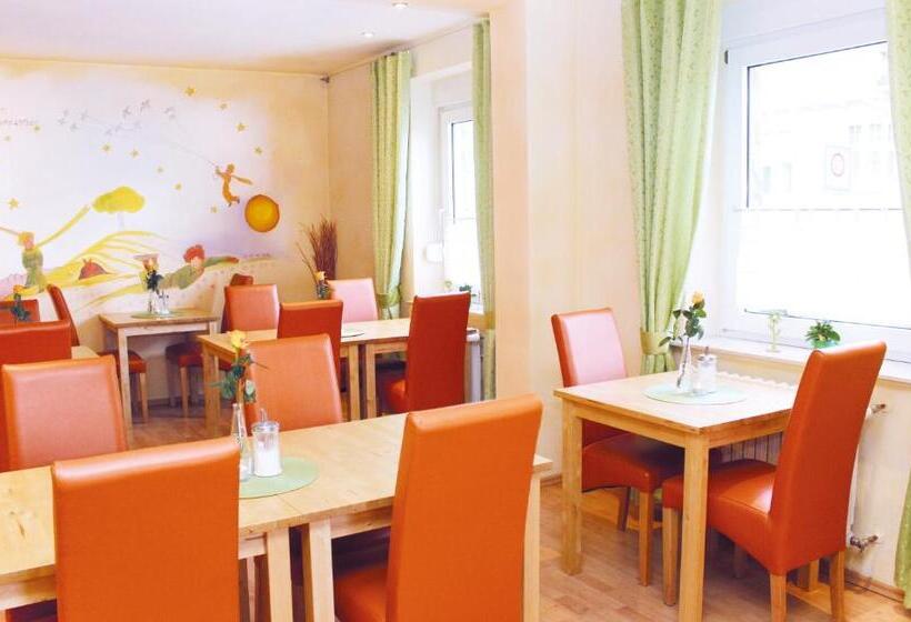 هتل Kessenbrock Appartements