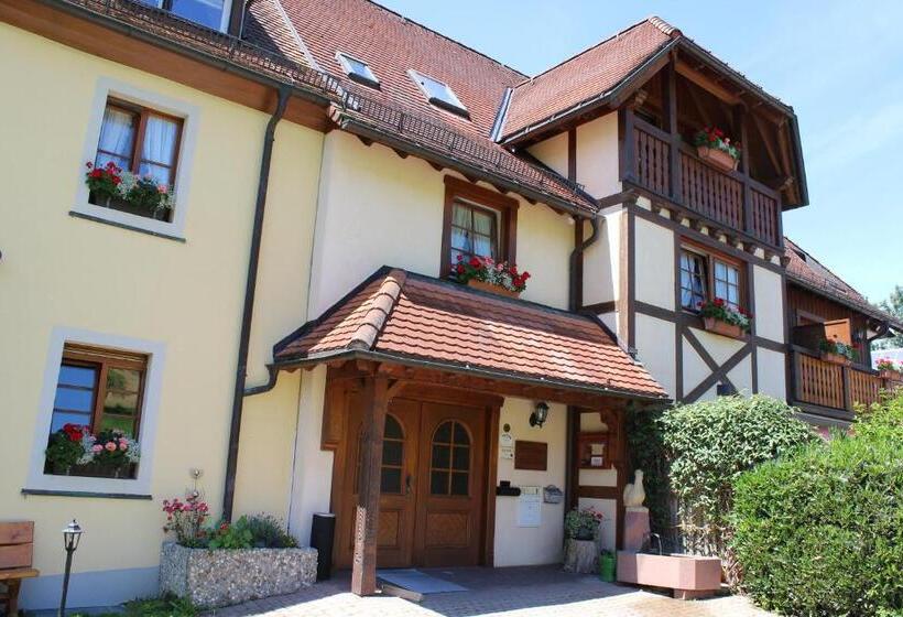 ホテル Landgasthof Zum Schützen