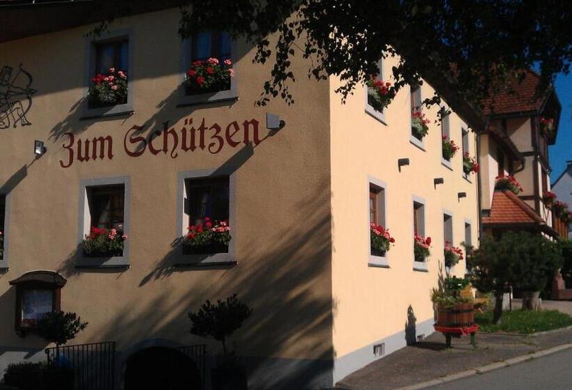 ホテル Landgasthof Zum Schützen