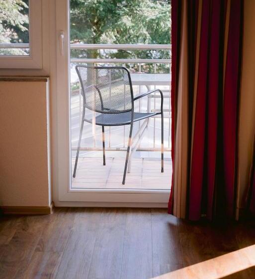 בית מלון כפרי Landgasthof Zur Alten Scheune