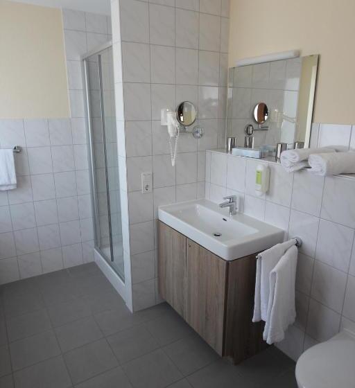 בית מלון כפרי Landgasthof Zur Alten Scheune