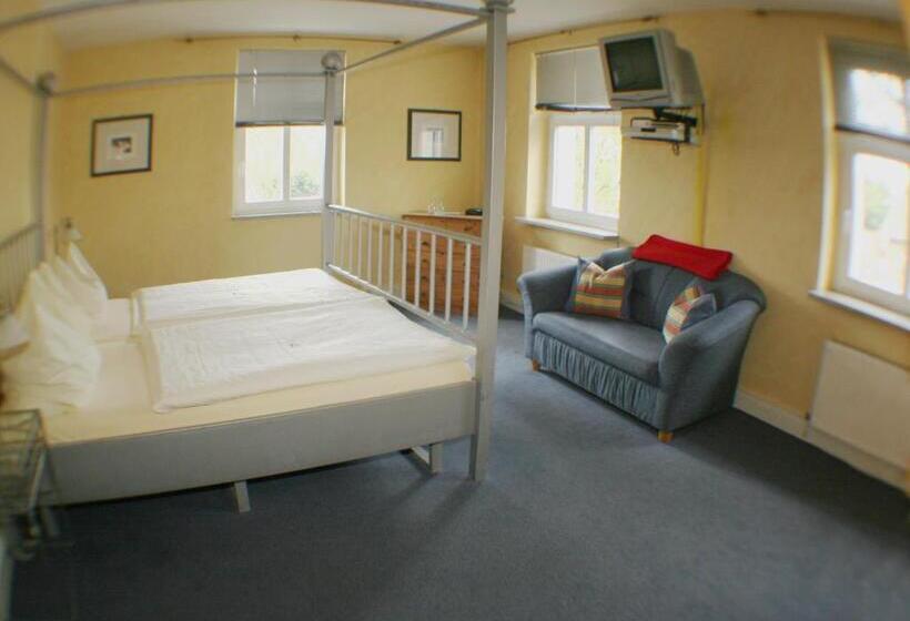 酒店 Landgasthof Zur Krummen Linde