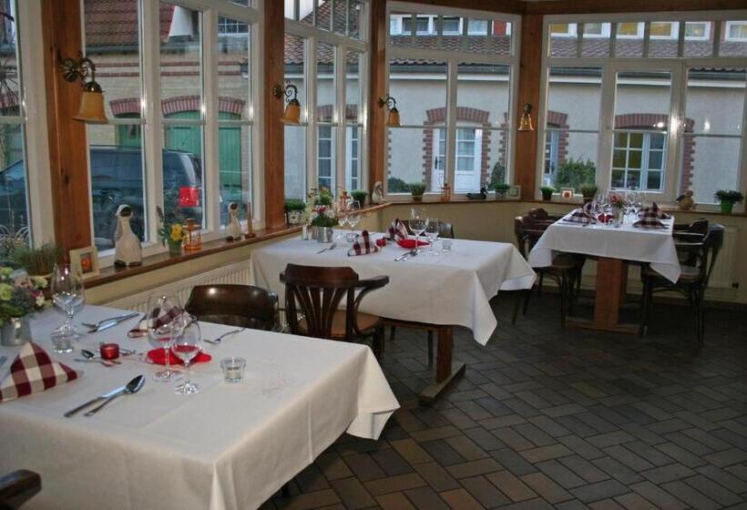 酒店 Landgasthof Zur Krummen Linde