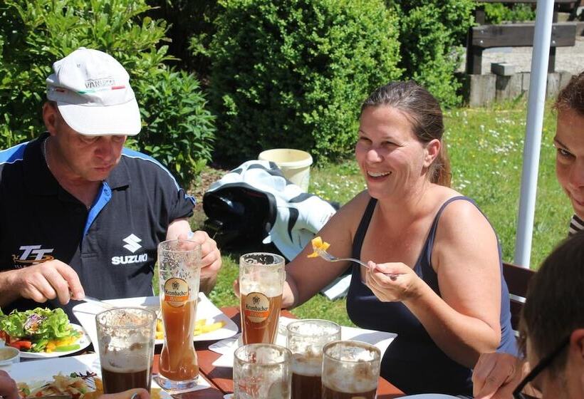 Landgasthof Bikerhotel Arnold