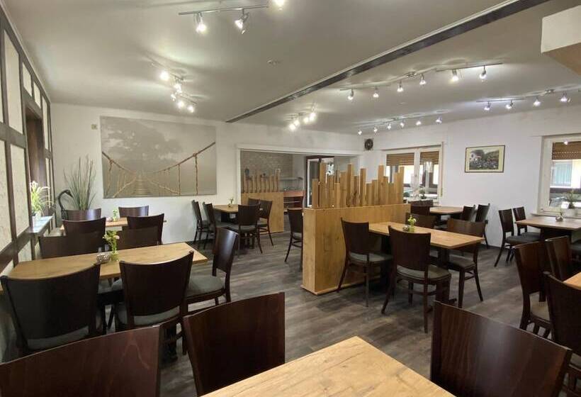 Landgasthof Bikerhotel Arnold