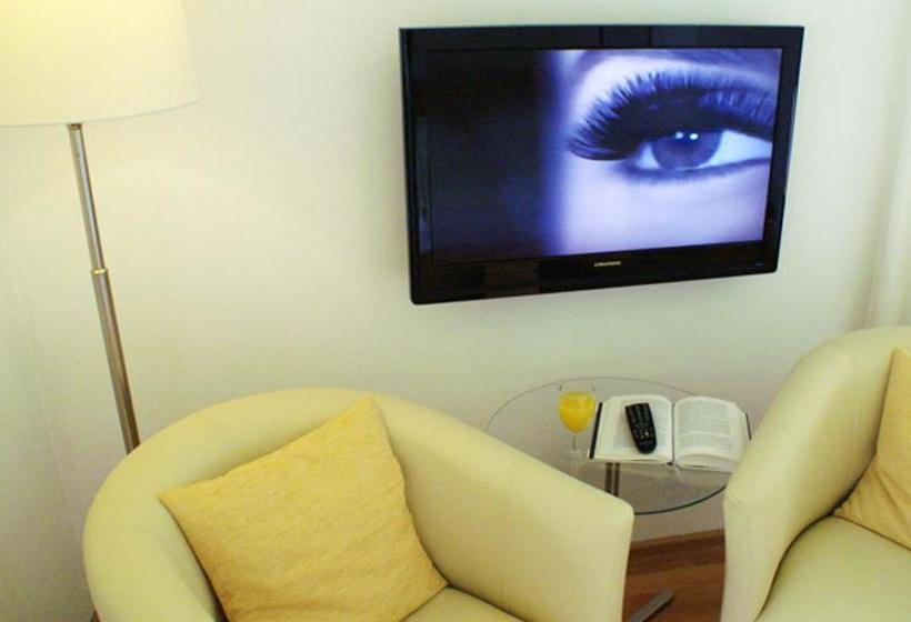 ホテル Garni Landhaus Sonnenstern