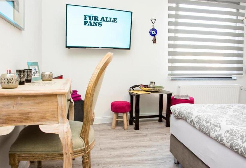 هتل My Messe & Business Home   Refrath