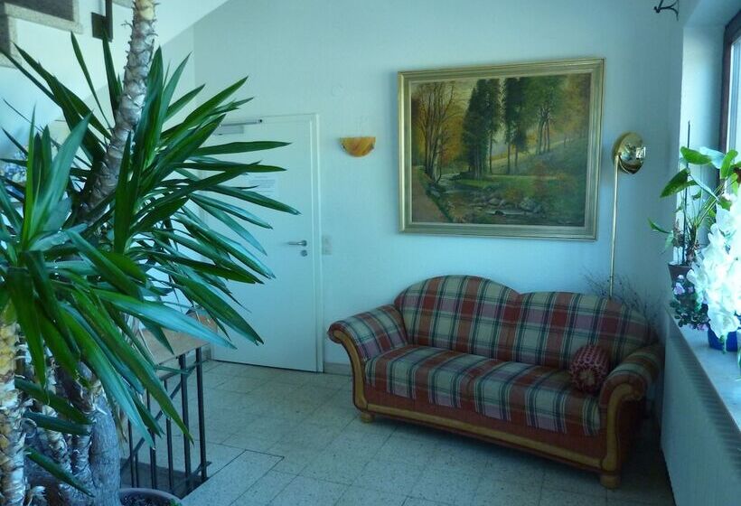 Hotel Pension Muhlencafe