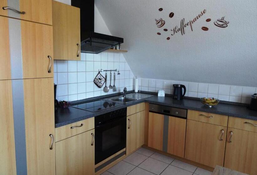 Отель Pension Und Apartment Landhaus Fricke