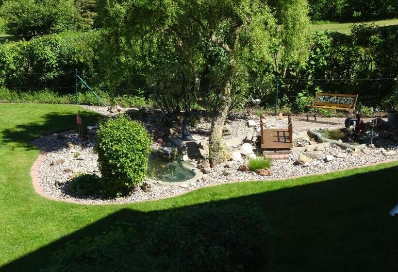 Отель Pension Und Apartment Landhaus Fricke