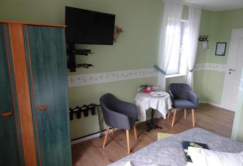 Отель Pension Und Apartment Landhaus Fricke