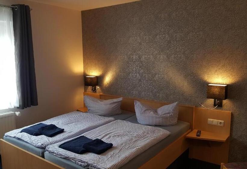 호텔 Pension Zechliner Hof