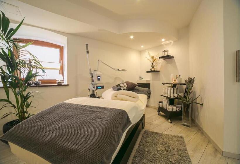 בית מלון כפרי & Restaurant Deutscher Kaiser