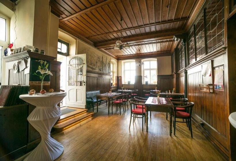 ホテル & Restaurant Deutscher Kaiser