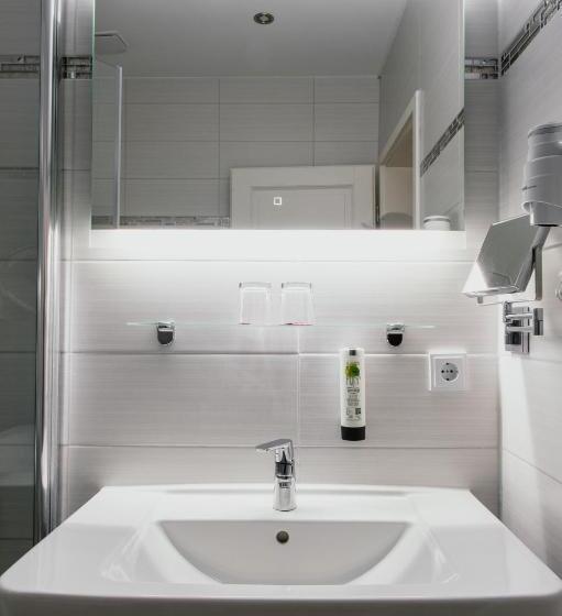 בית מלון כפרי & Restaurant Deutscher Kaiser