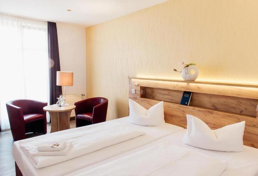 ホテル & Restaurant Deutscher Kaiser