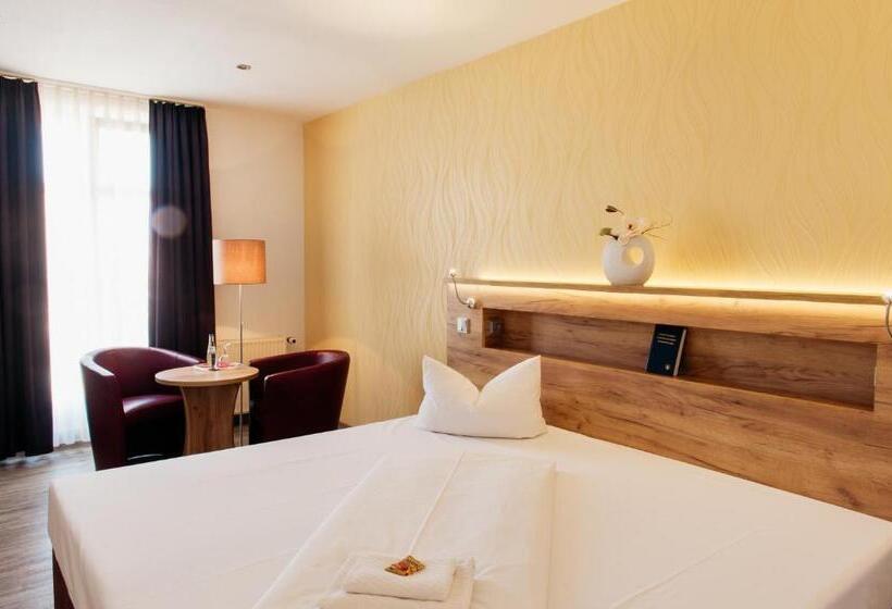 ホテル & Restaurant Deutscher Kaiser