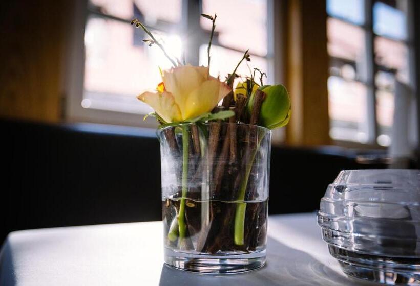 Отель Restaurant Lamm Rosswag