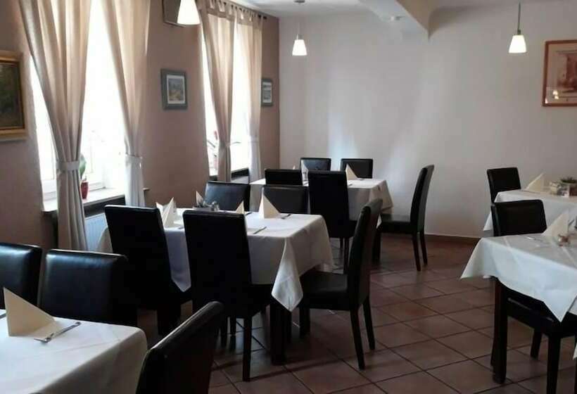 호텔 Restaurant Stern