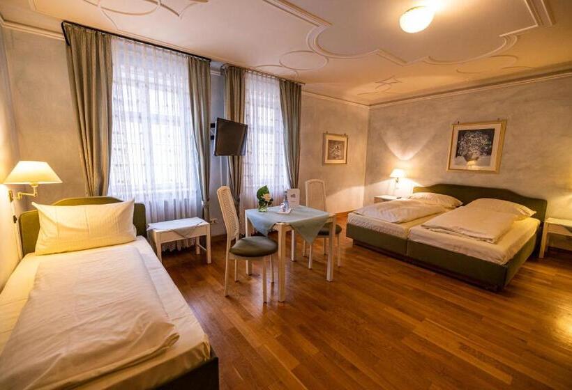 فندق & Restaurant Zum Riesen