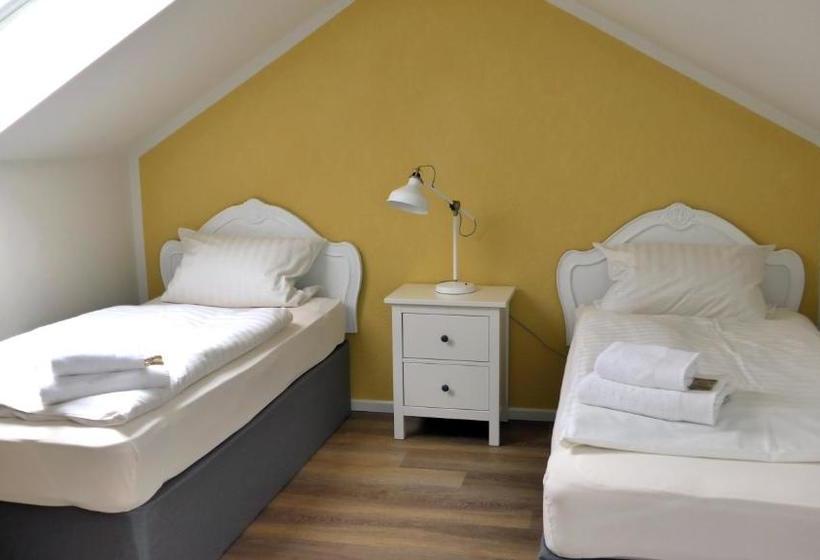 Romantisches Hotel Zur Traube Schwerin